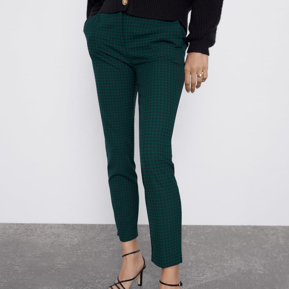 ZARA Checkered Jogging Pants